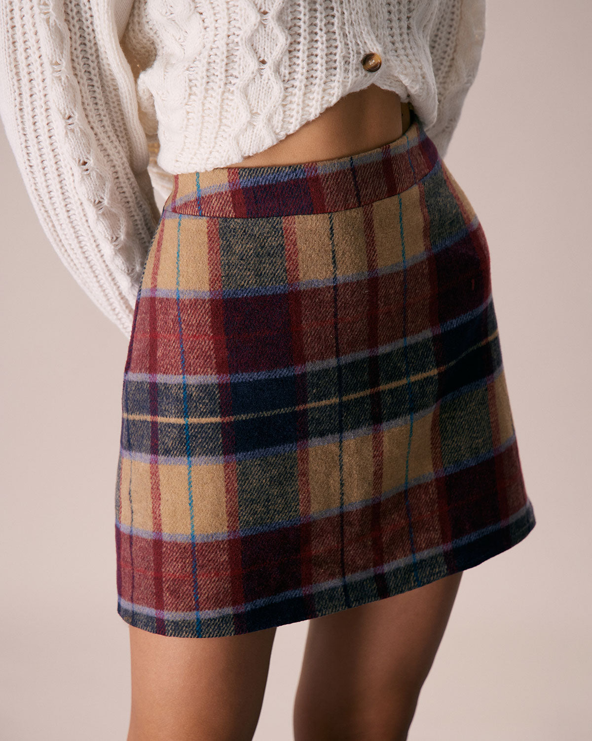La Falda Mini de Tweed con Cierre de Cremallera a Cuadros Rojos
