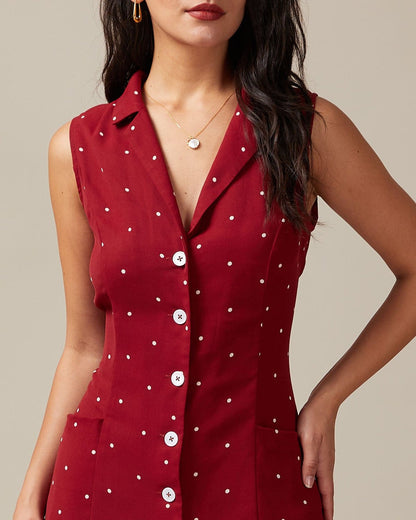 El Vestido Midi Rojo con Escote en V y Lunares con Espalda Atada
