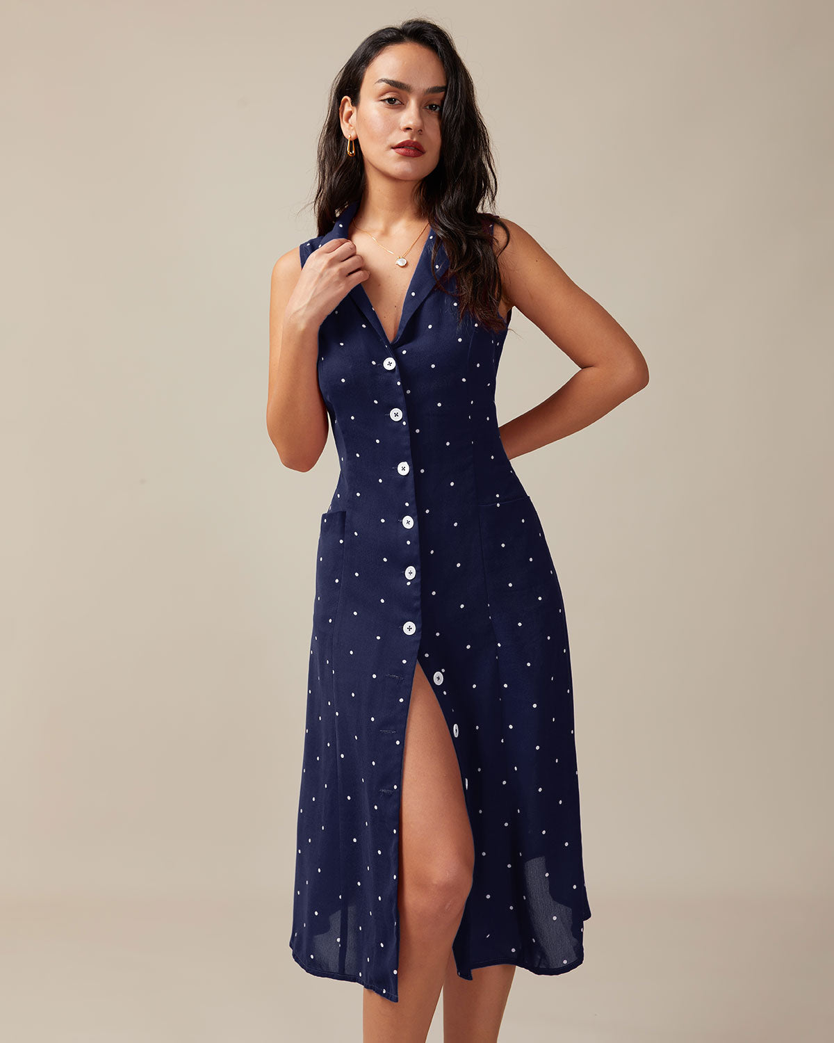 Vestido Midi de Puntos con Espalda Atada en Color Marino