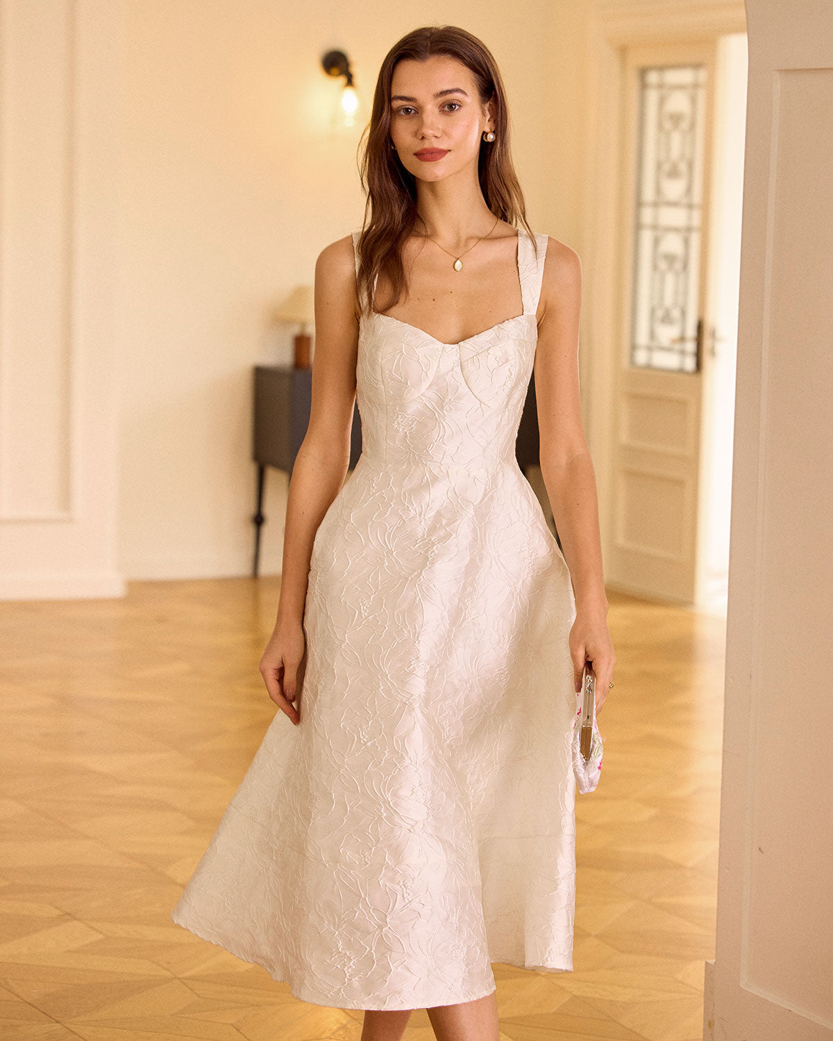El Vestido Midi Jacquard con Escote Sweetheart Blanco