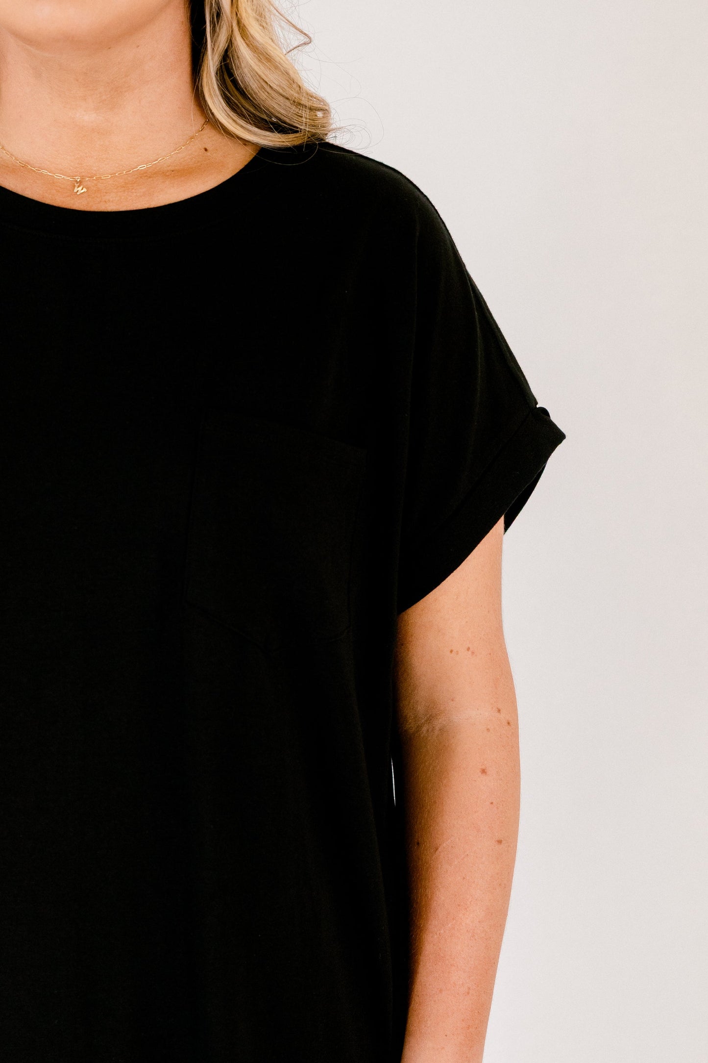 El Vestido Hecho, Negro