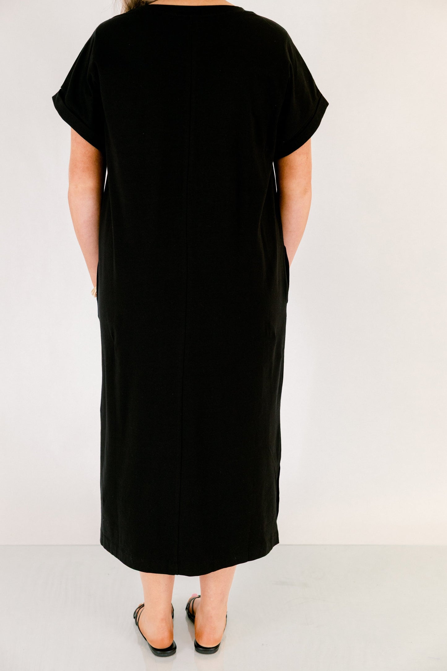 El Vestido Hecho, Negro
