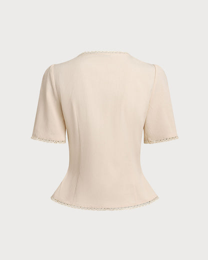 Blusa Beige con Botones y Pliegues en Cuello en V