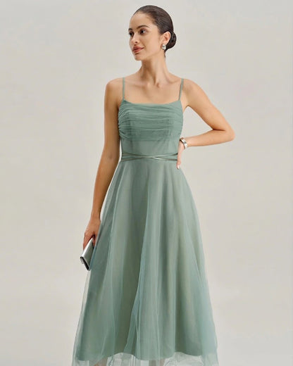 Vestido Midi Deslizante de Malla Verde