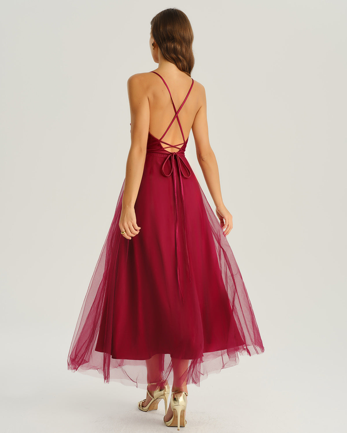Vestido Midi Deslizante Fluido de Malla Color Vino