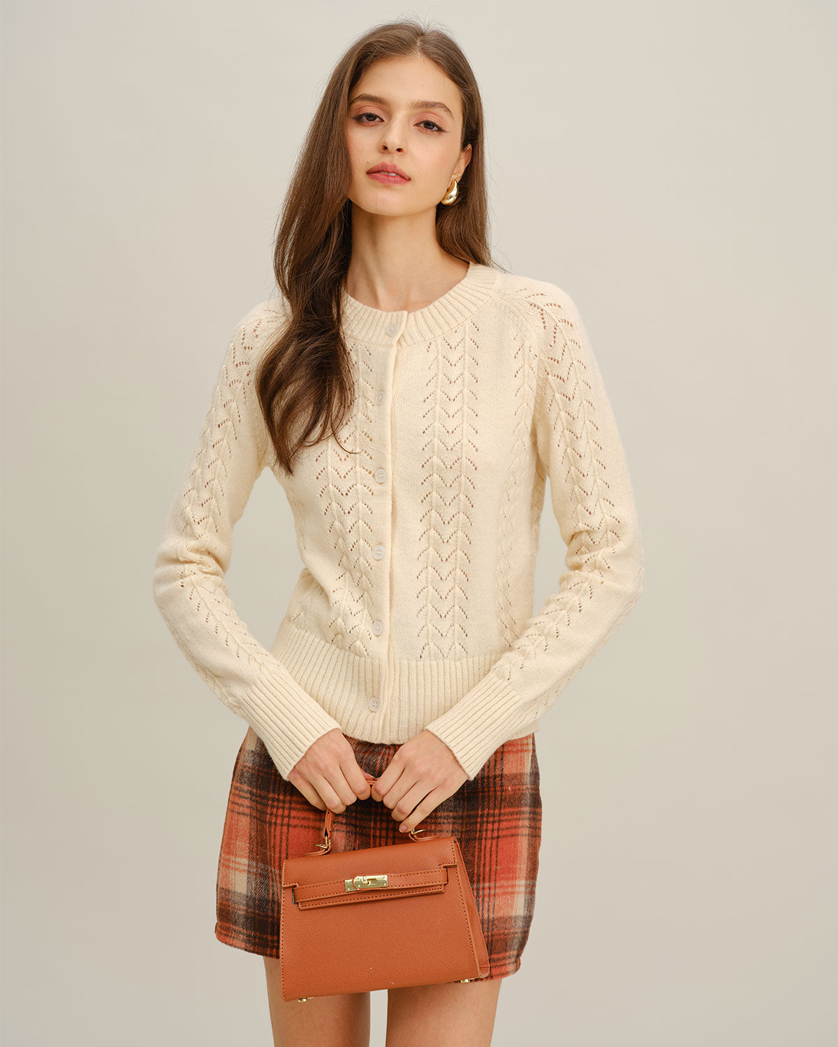 Cárdigan de Punto Beige con Cuello Redondo