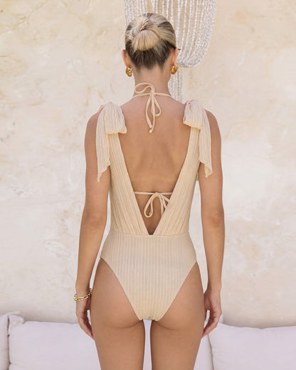 Conjunto de Bikini con Halter de Albaricoque con Lentejuelas y Cordón
