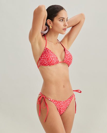 Conjunto de Bikini Triangular con Cordón Floral Rojo