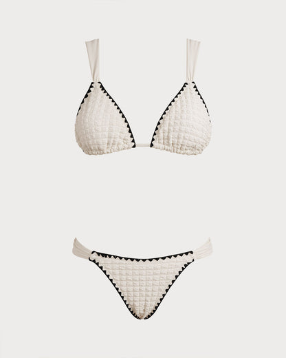 Conjunto de Bikini Blanco con Triángulo Contrastante