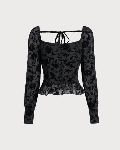 Blusa Negra de Cuello Cuadrado