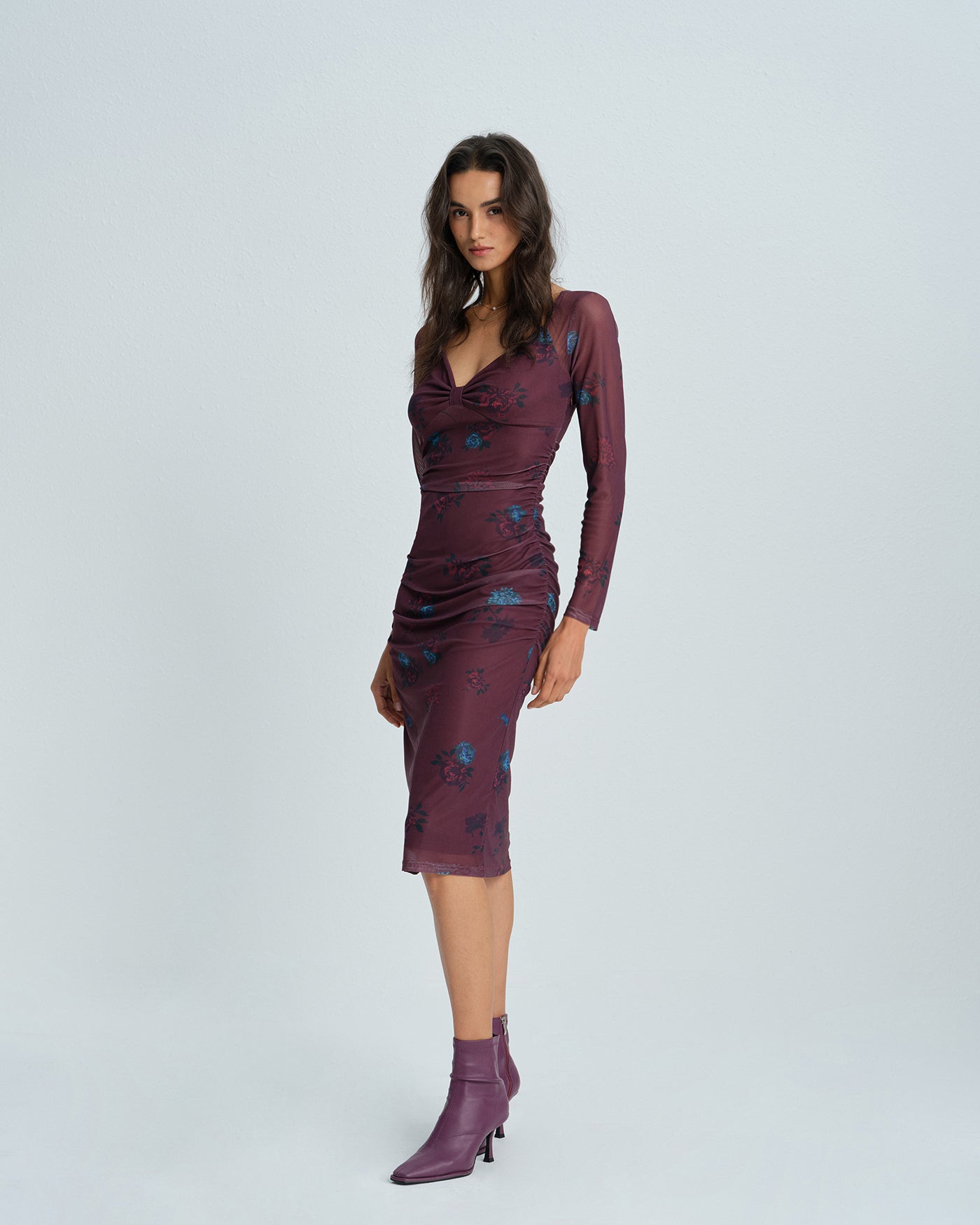 Vestido Midi Floral Violeta