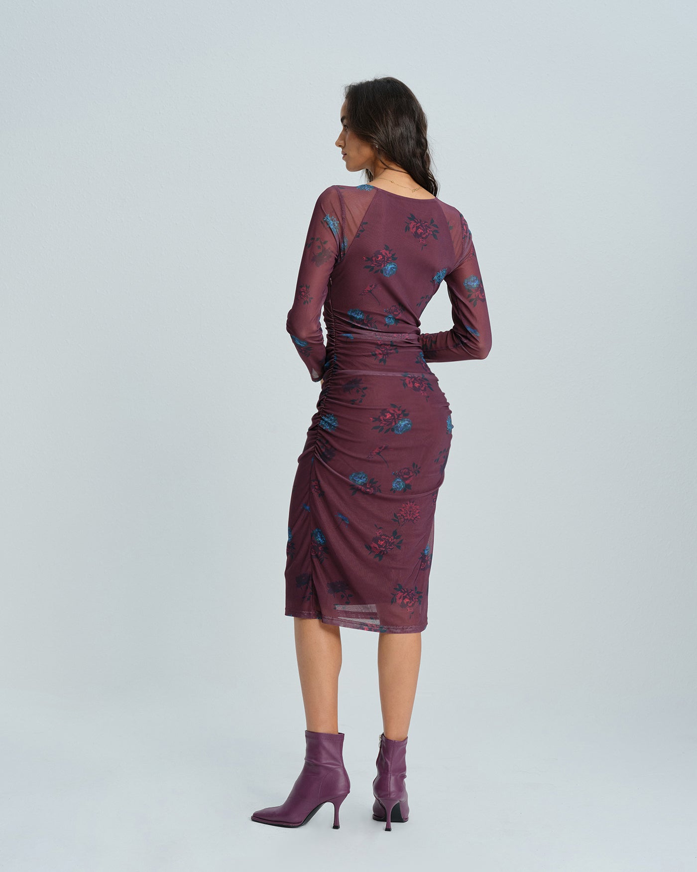Vestido Midi Floral Violeta