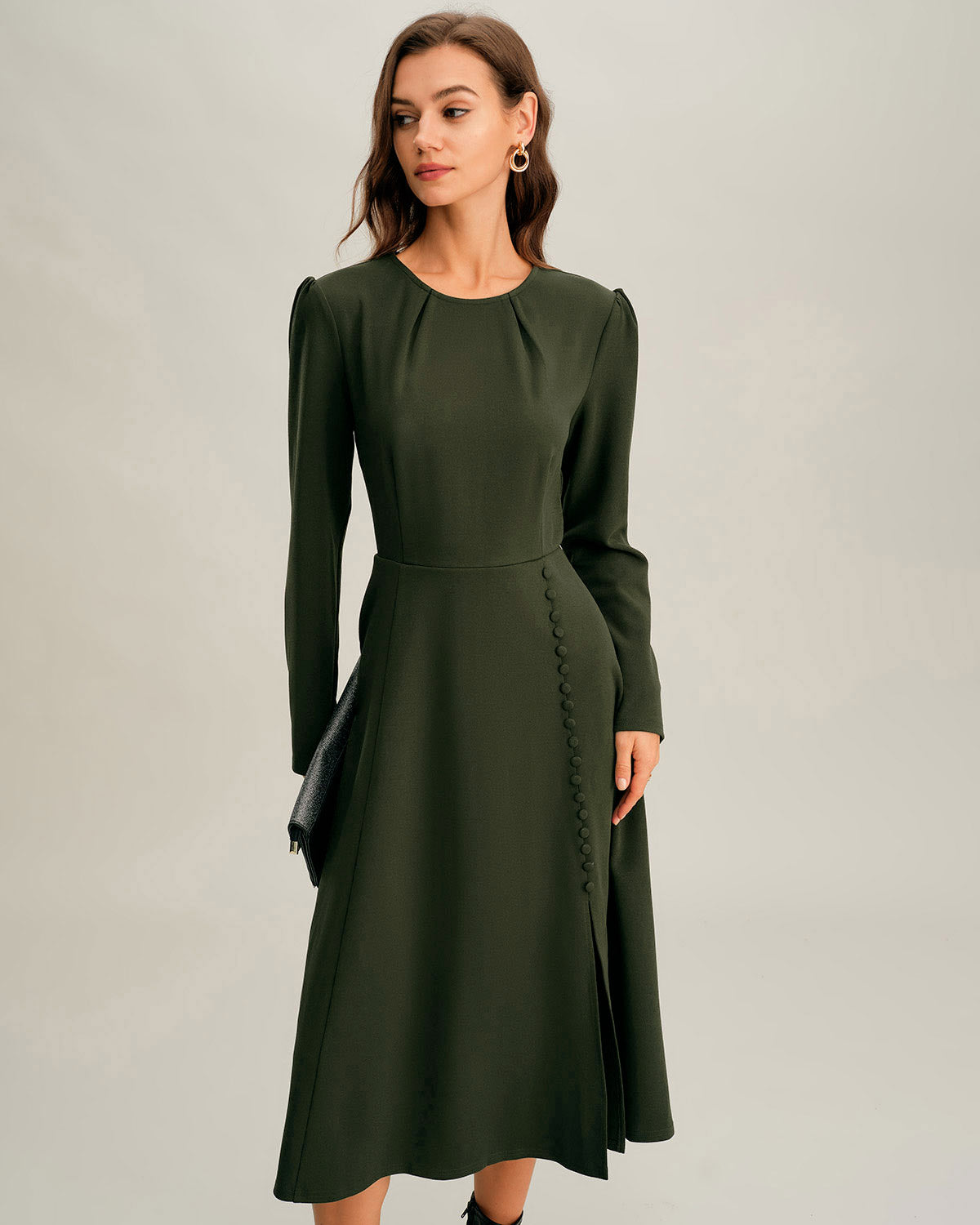 Vestido Midi Verde Con Fruncidos y Abertura