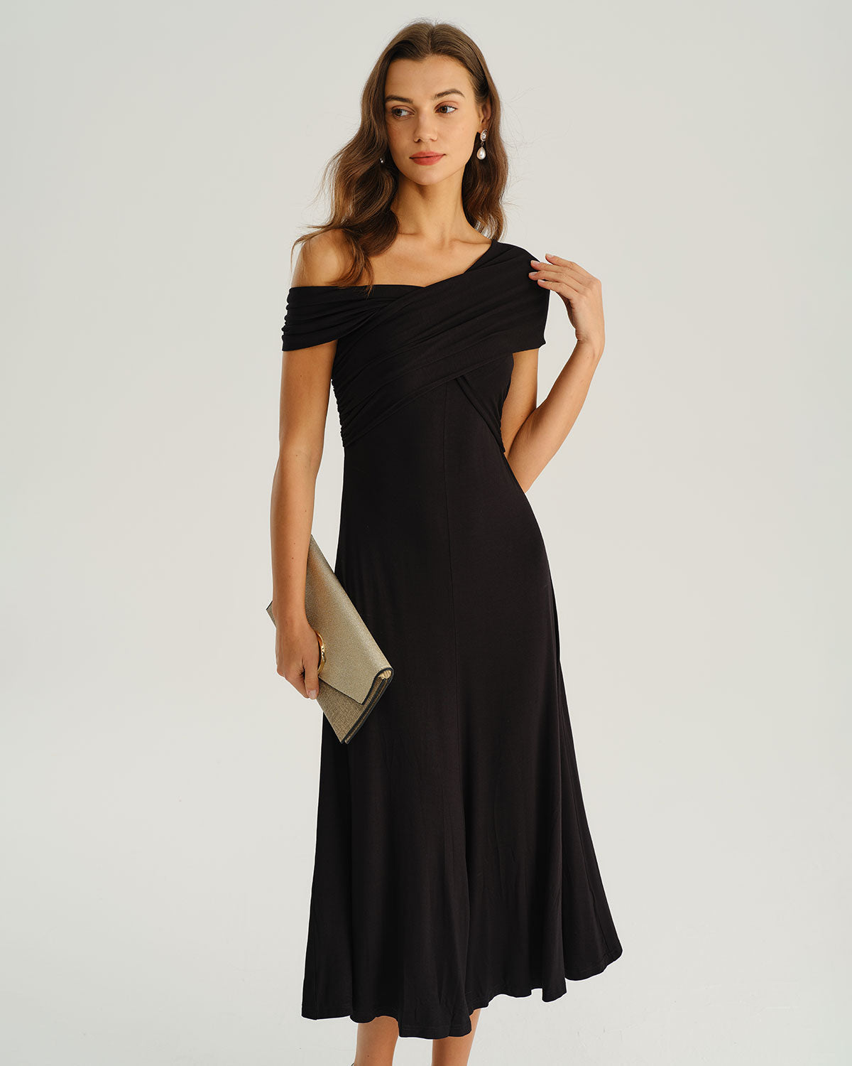 Vestido Midi A-Line Negro de Un Hombro
