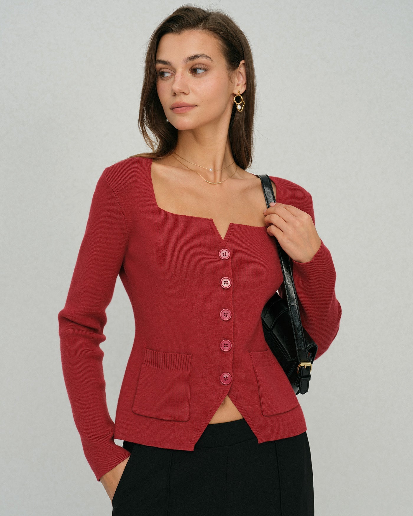 Cárdigan Rojo de Cuello Cuadrado y Botones