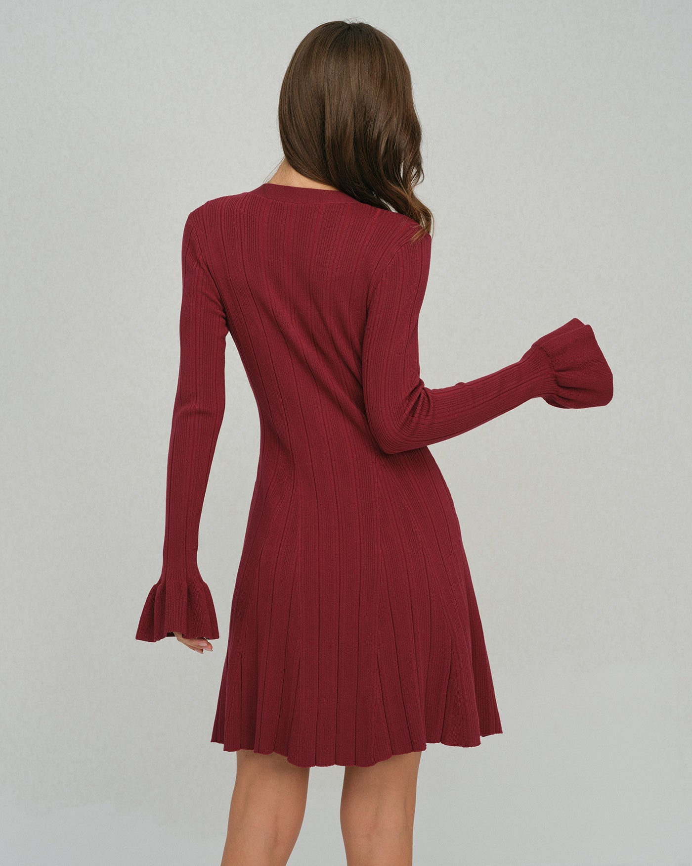 Vestido de Suéter Viscosa con Mangas de Campana Color Rojo Vino
