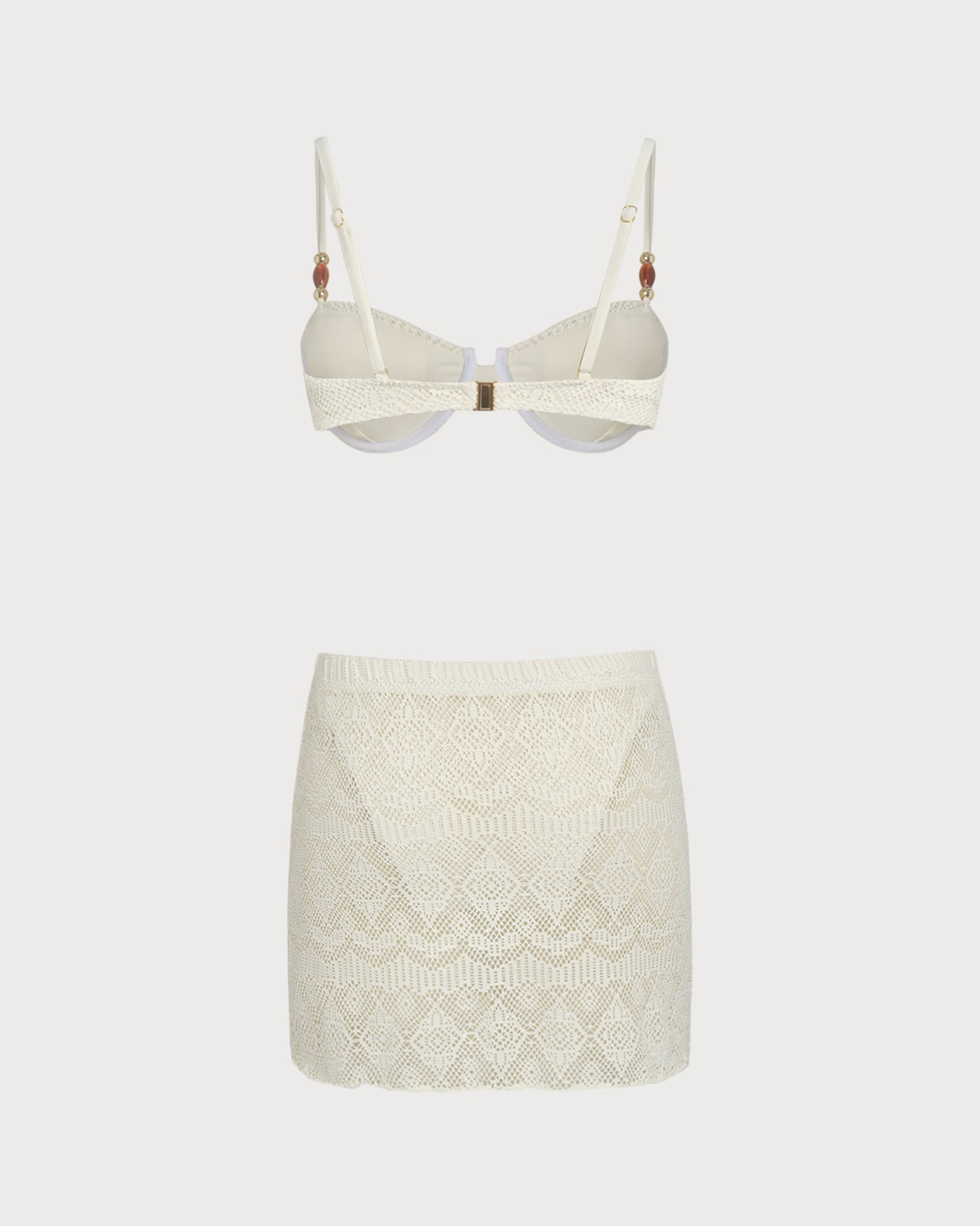 Conjunto de Tres Piezas con Aros Texturizados en Blanco