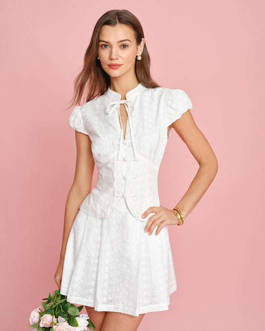 Blusa de Bordado con Cuello Mandarín Blanco
