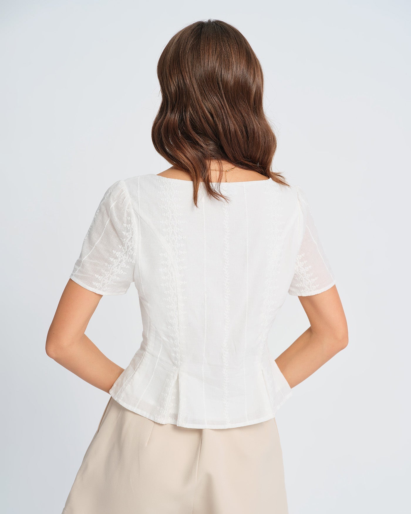 Blusa Texturizada Blanca con Flores