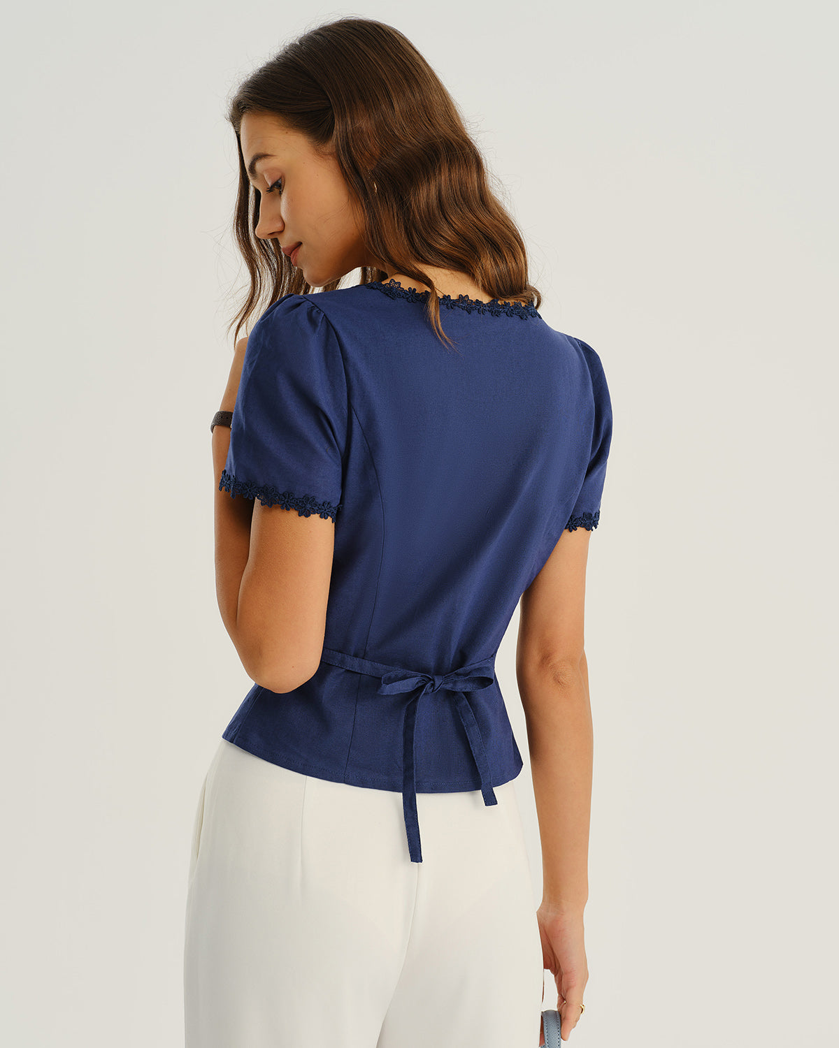 Blusa de Botones con Cuello Cuadrado en Azul Marino