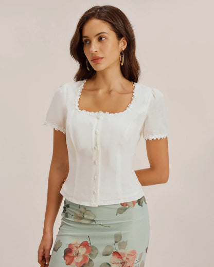 Blusa de Encaje con Botones y Cuello Cuadrado Blanca