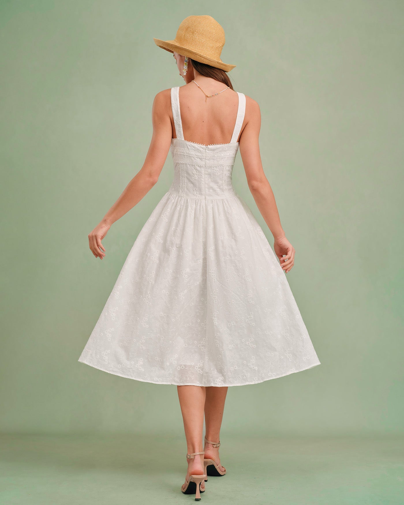 Vestido Midi Deslizante de Cuello Cuadrado Blanco