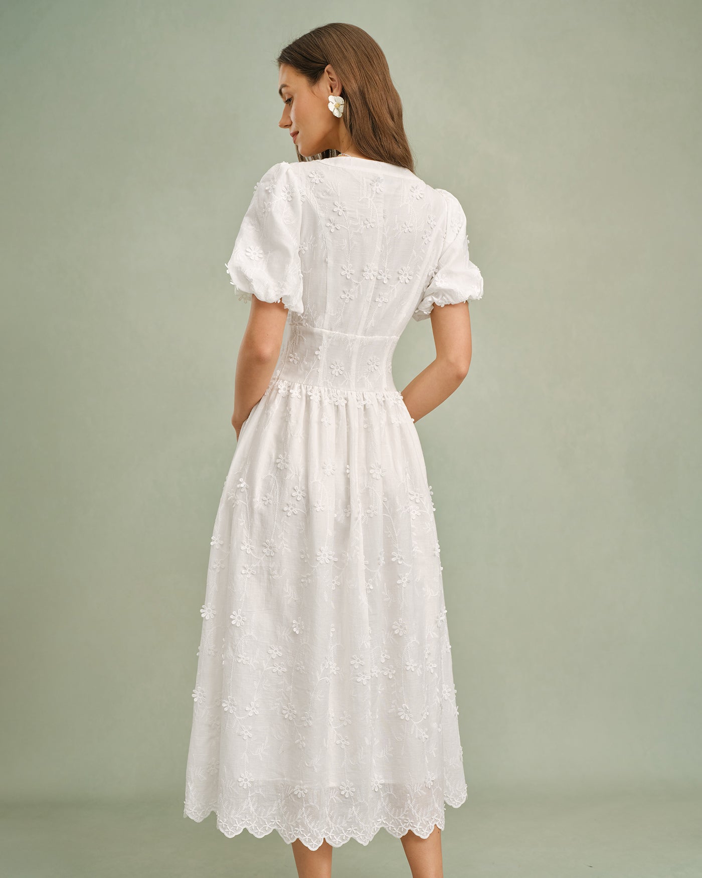 Vestido Midi Floral de Cuello Redondo Blanco