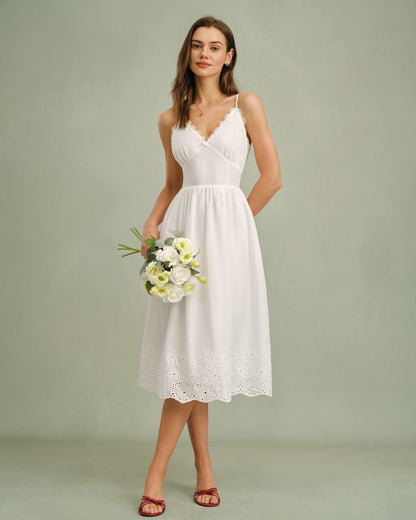 Vestido Midi de Encaje Blanco con Cruce