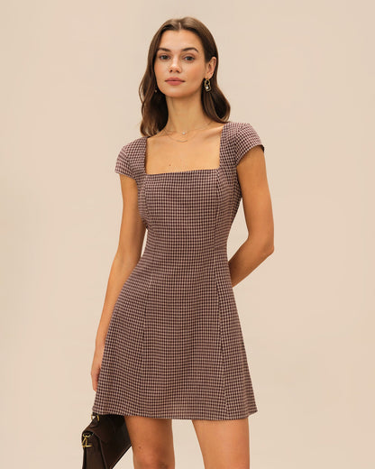 Vestido Mini de Cuello Cuadrado a Cuadros Marrón