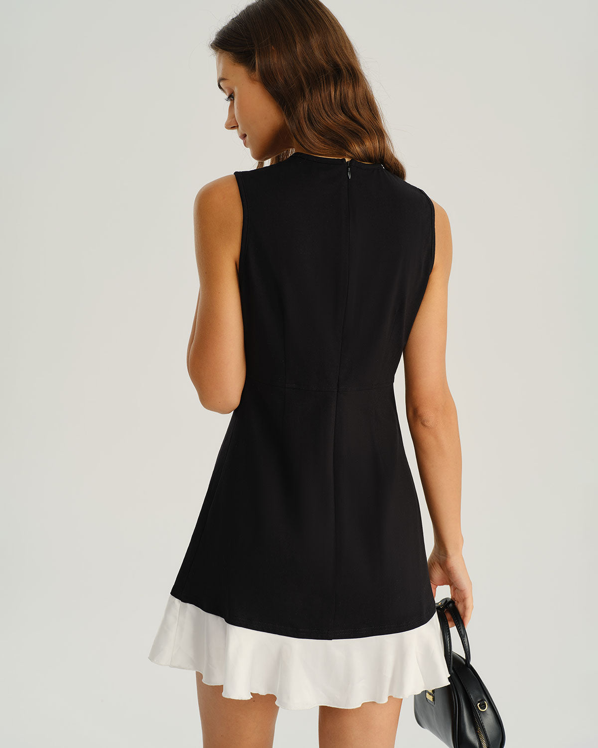 Vestido Mini Sin Mangas A-Line de Contraste Negro