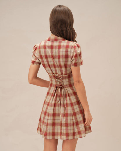 Vestido Mini de Cuadros Rojos con Escote en V