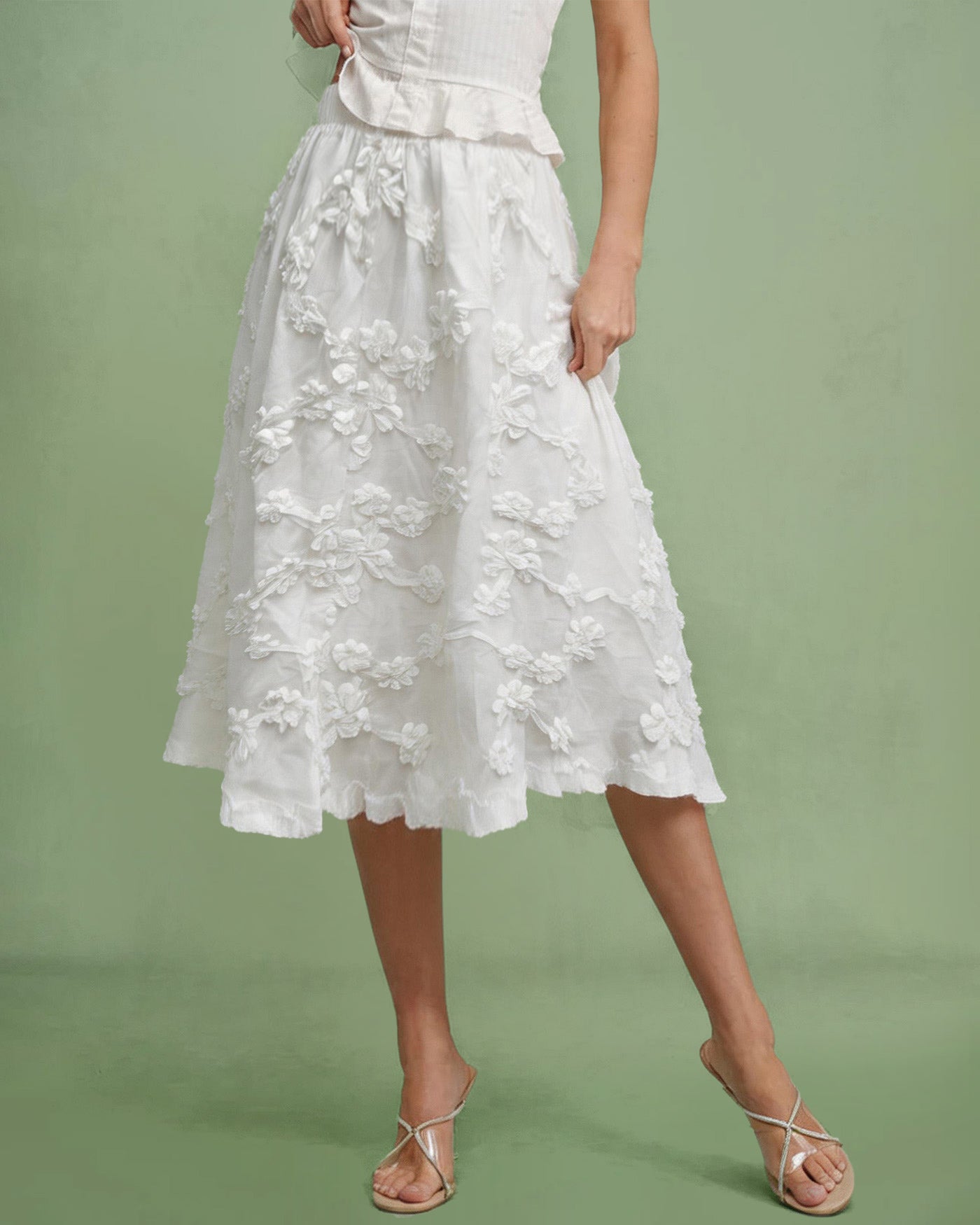 Falda Midi de Cintura Elástica con Flores Blancas