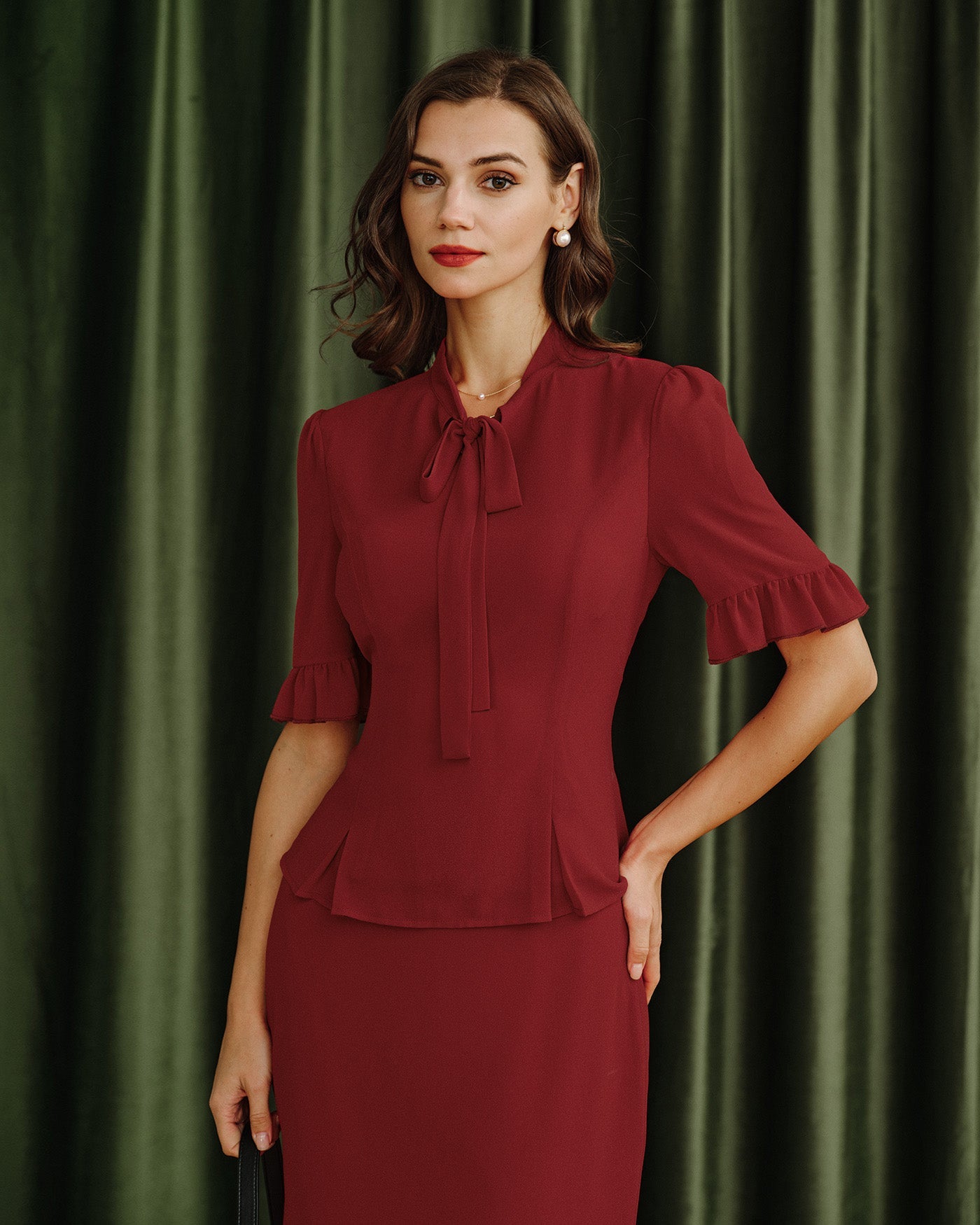 Blusa Roja con Mangas Abullonadas