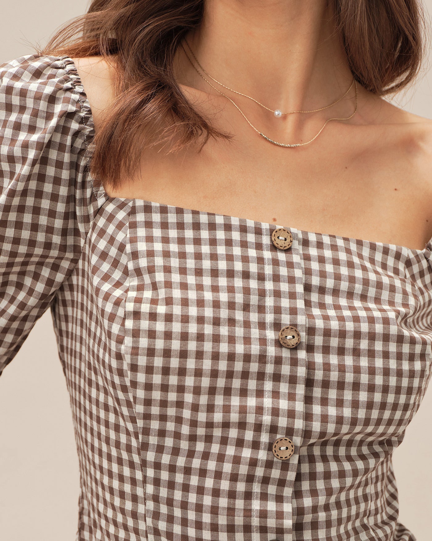 Blusa de Cuello Cuadrado Marrón con Mangas Abullonadas y Cuadros