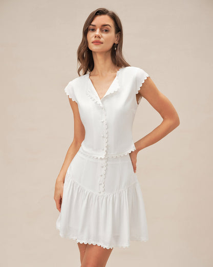 Blusa Blanca de Manga Corta con Botones