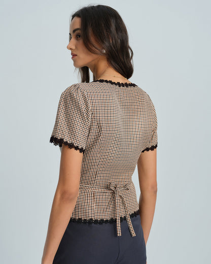 Blusa de Cuello Cuadrado a Cuadros Color Café
