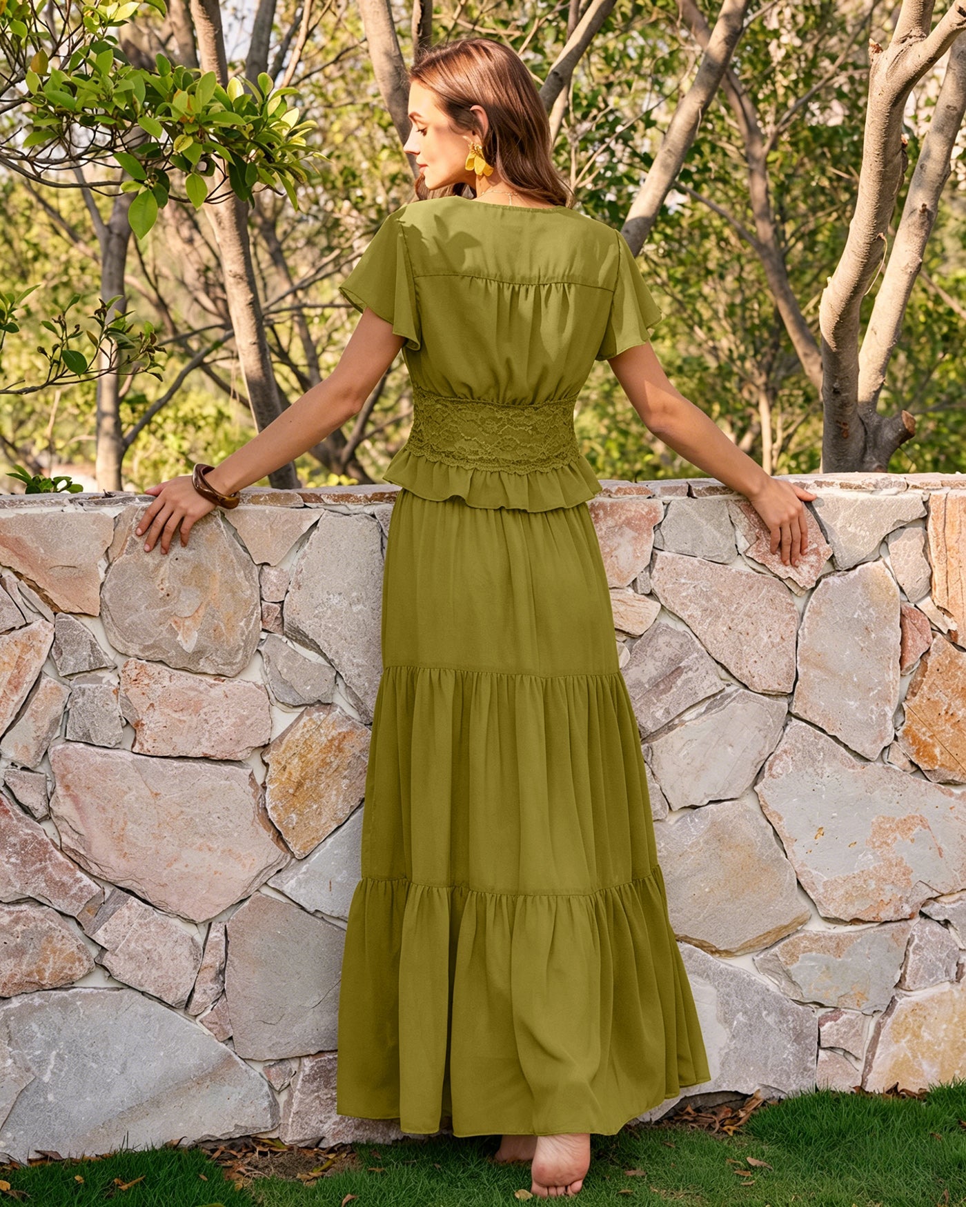 Blusa Verde con Cuello en V Fruncido