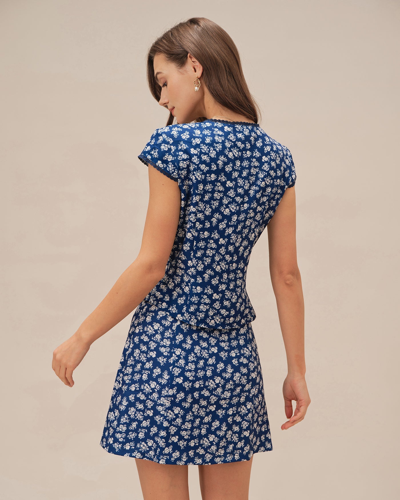 Blusa de Botones con Mangas Cortas y Estampado Floral Azul