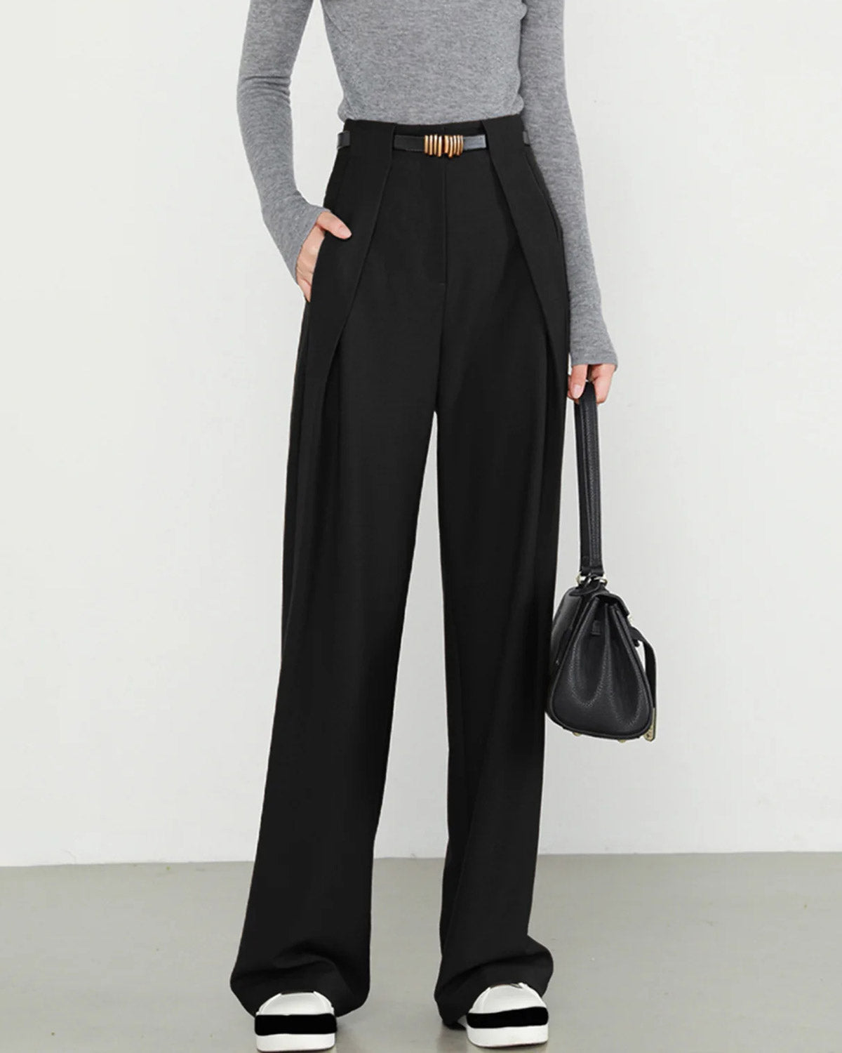Pantalones Rectos Negros de Cintura Natural
