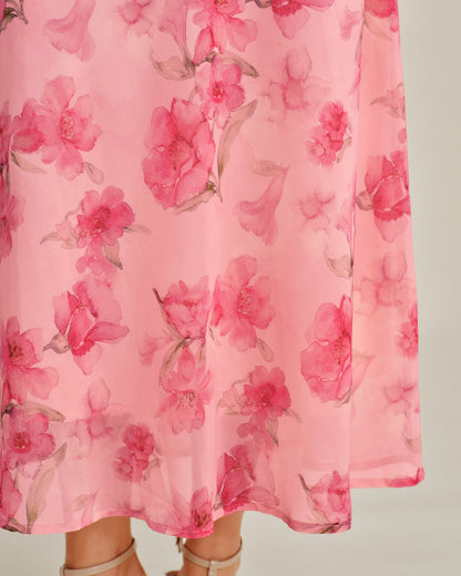 Vestido Maxi de Chiffon con Volantes Florales en Rosa
