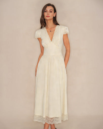 Vestido Maxi de Encaje con Escote en V Color Albaricoque