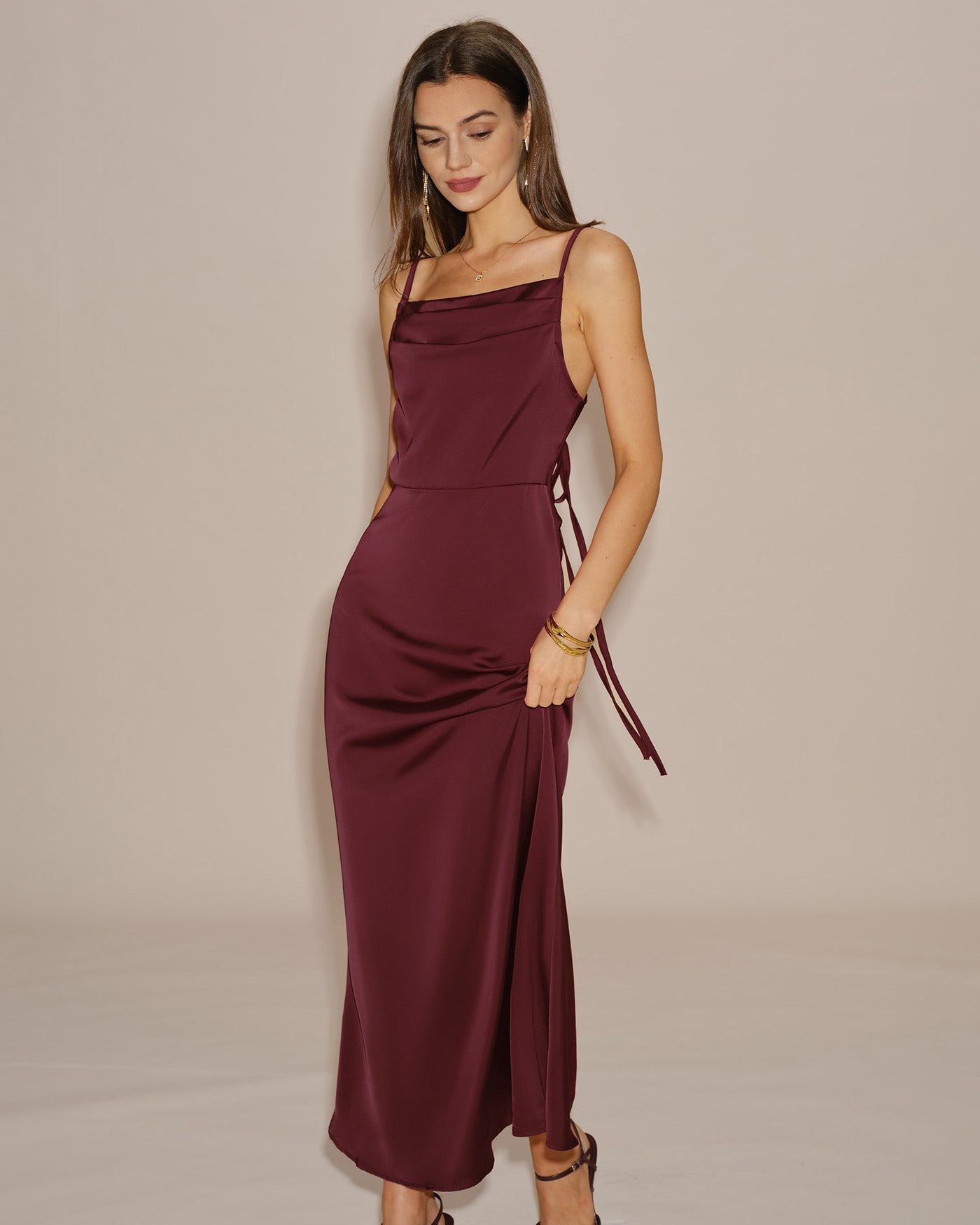 Vestido Maxi Slip Sólido Color Rojo Vino