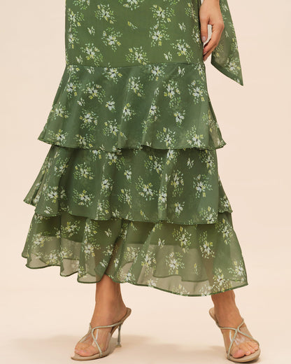 Vestido Maxi Floral con Volantes y Escote en V Verde
