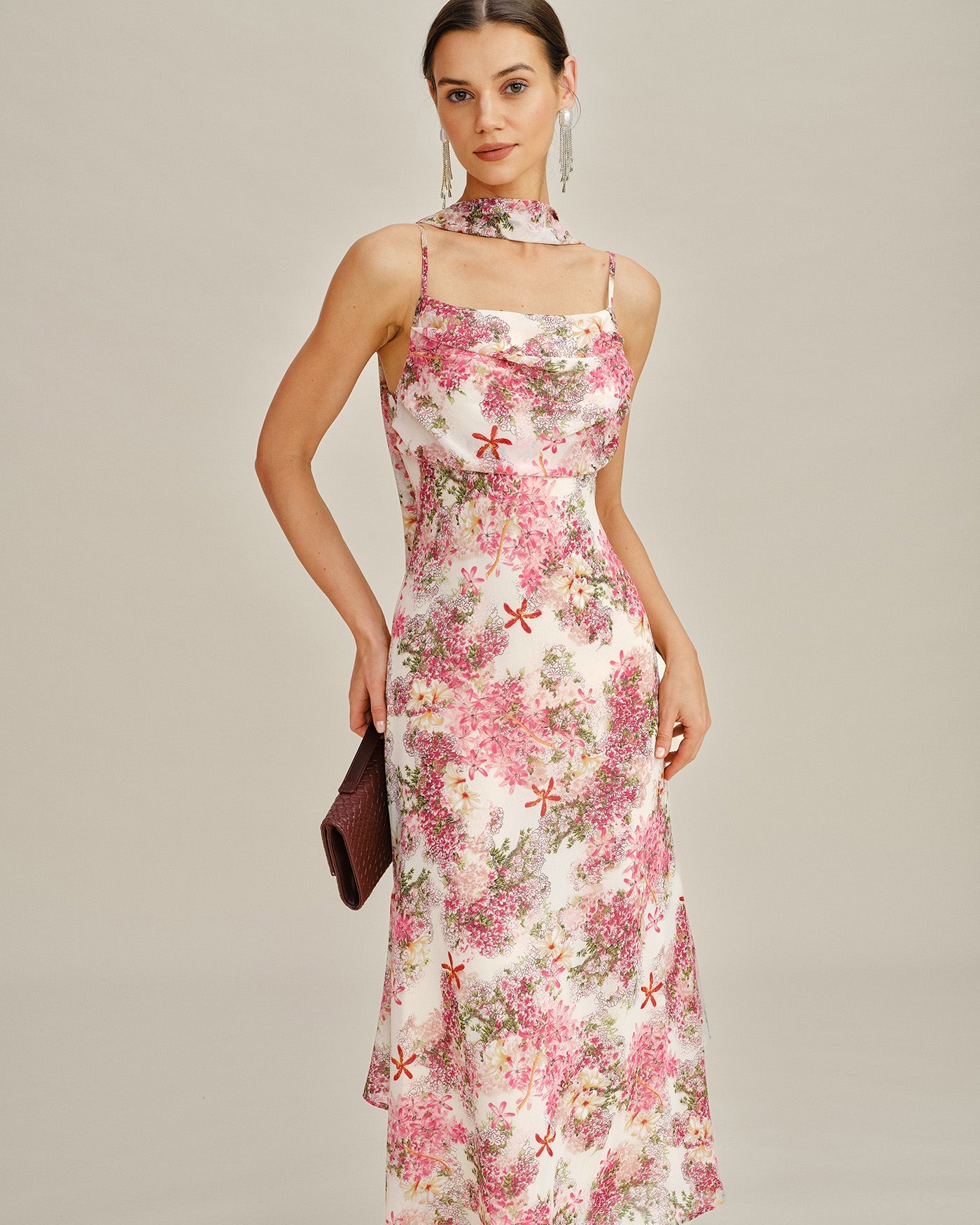 Vestido Maxi de Chiffon Floral Rosa