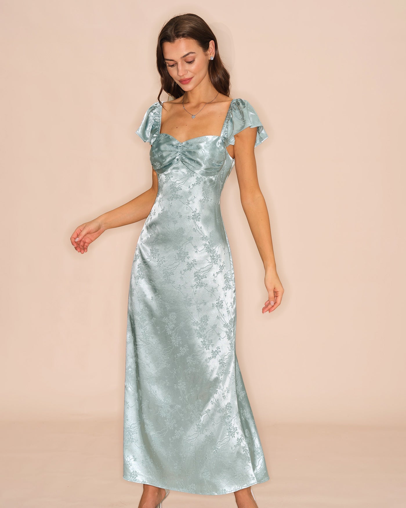 Vestido Maxi Floral de Escote Corazón Verde