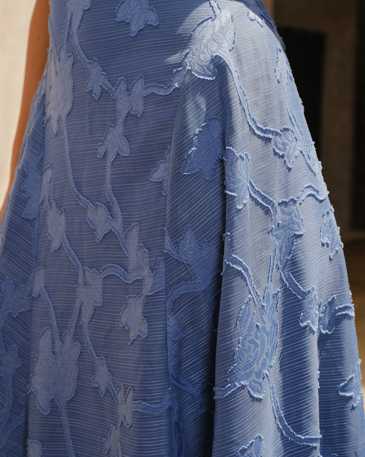 Vestido Maxi Sin Mangas de Jacquard Azul
