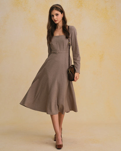 Vestido Maxi con Cuello Cuadrado y Cinturón de Gingham Marrón