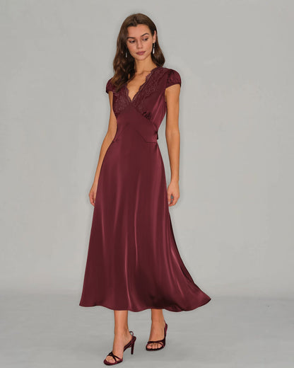 Vestido Maxi de Encaje V en Color Rojo Vino