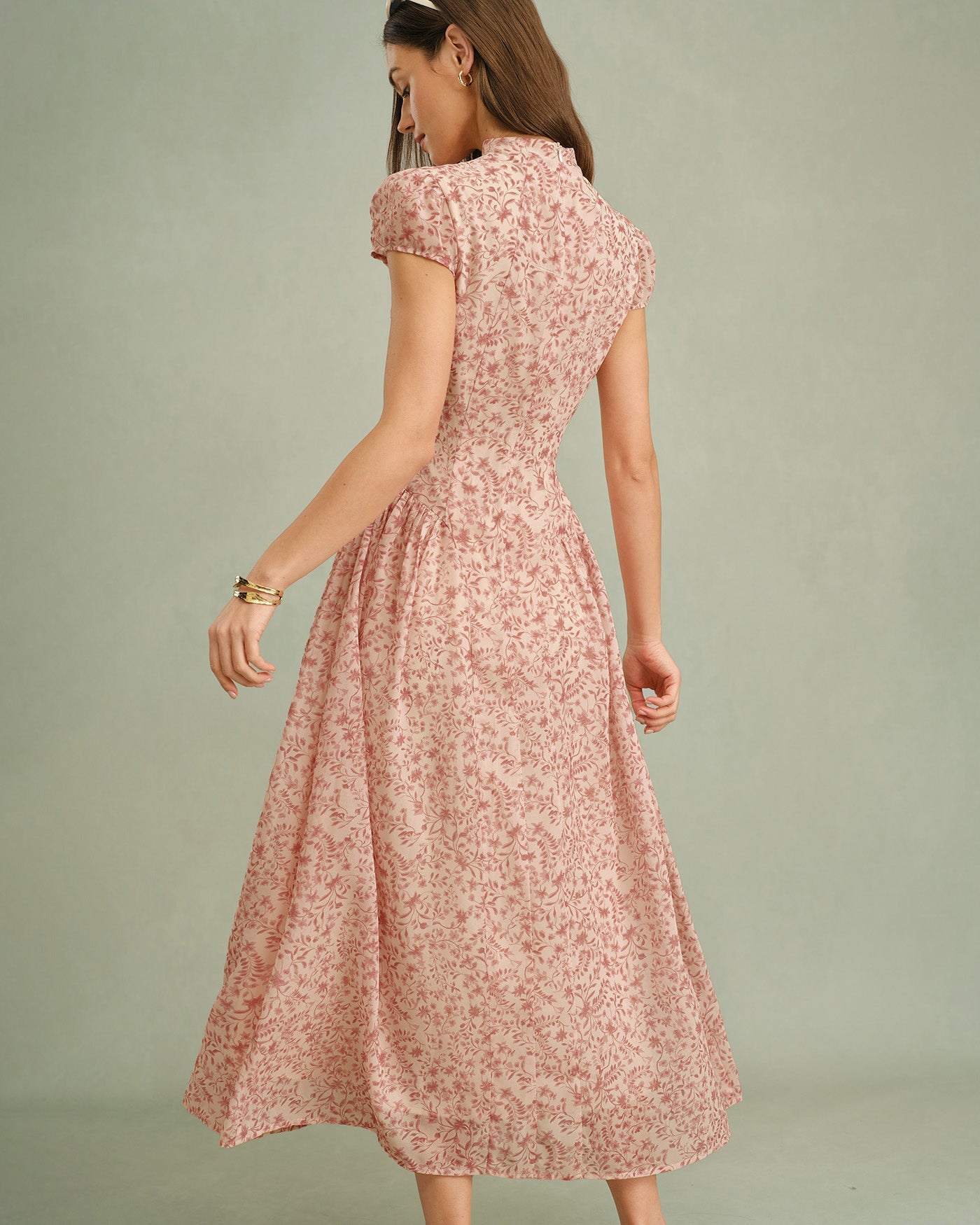 Vestido Maxi Floral con Cuello Mock Rosa
