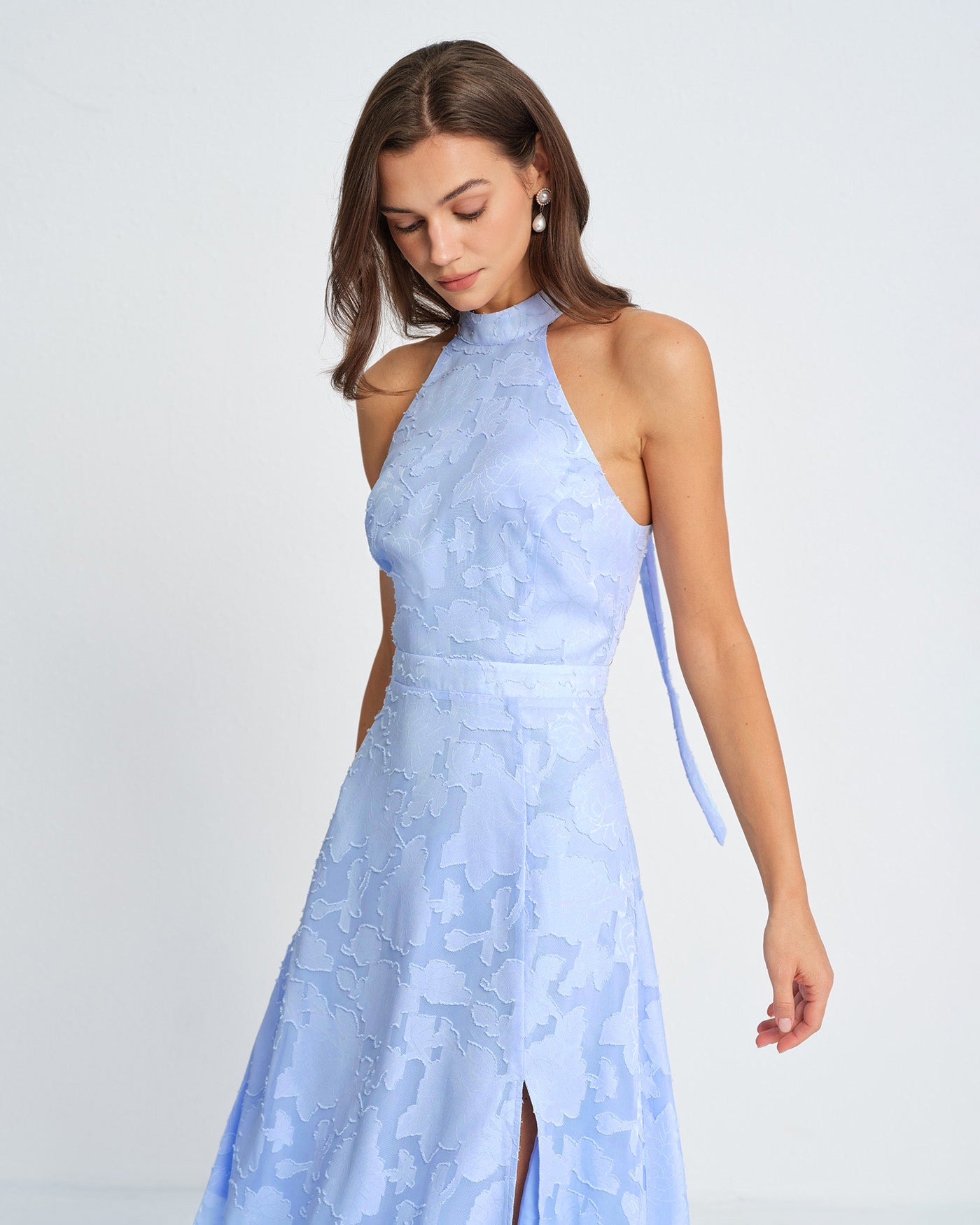 Vestido Maxi Jacquard de Cuello Alto Azul